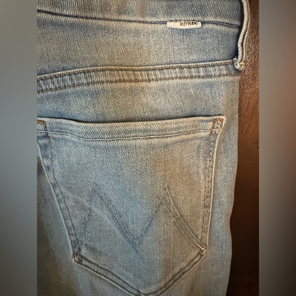 Mother Looker Crop Jeans, size 26 - Picture 5 of 12